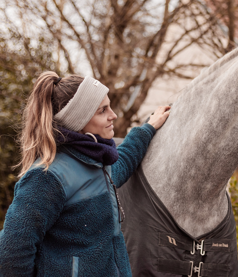 PELOTE ET BALZANE • Box unité8